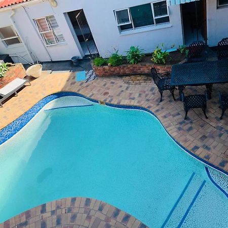 Palm Heaven B&B East London Bagian luar foto