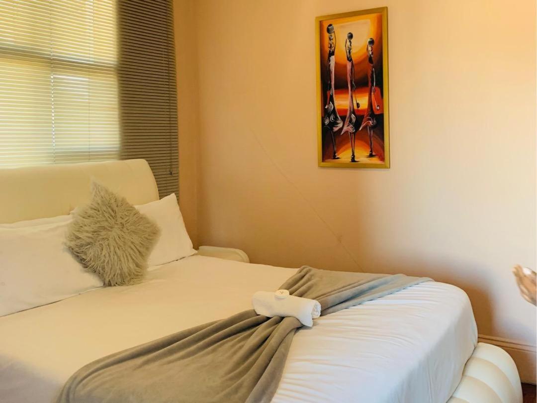 Palm Heaven B&B East London Bagian luar foto